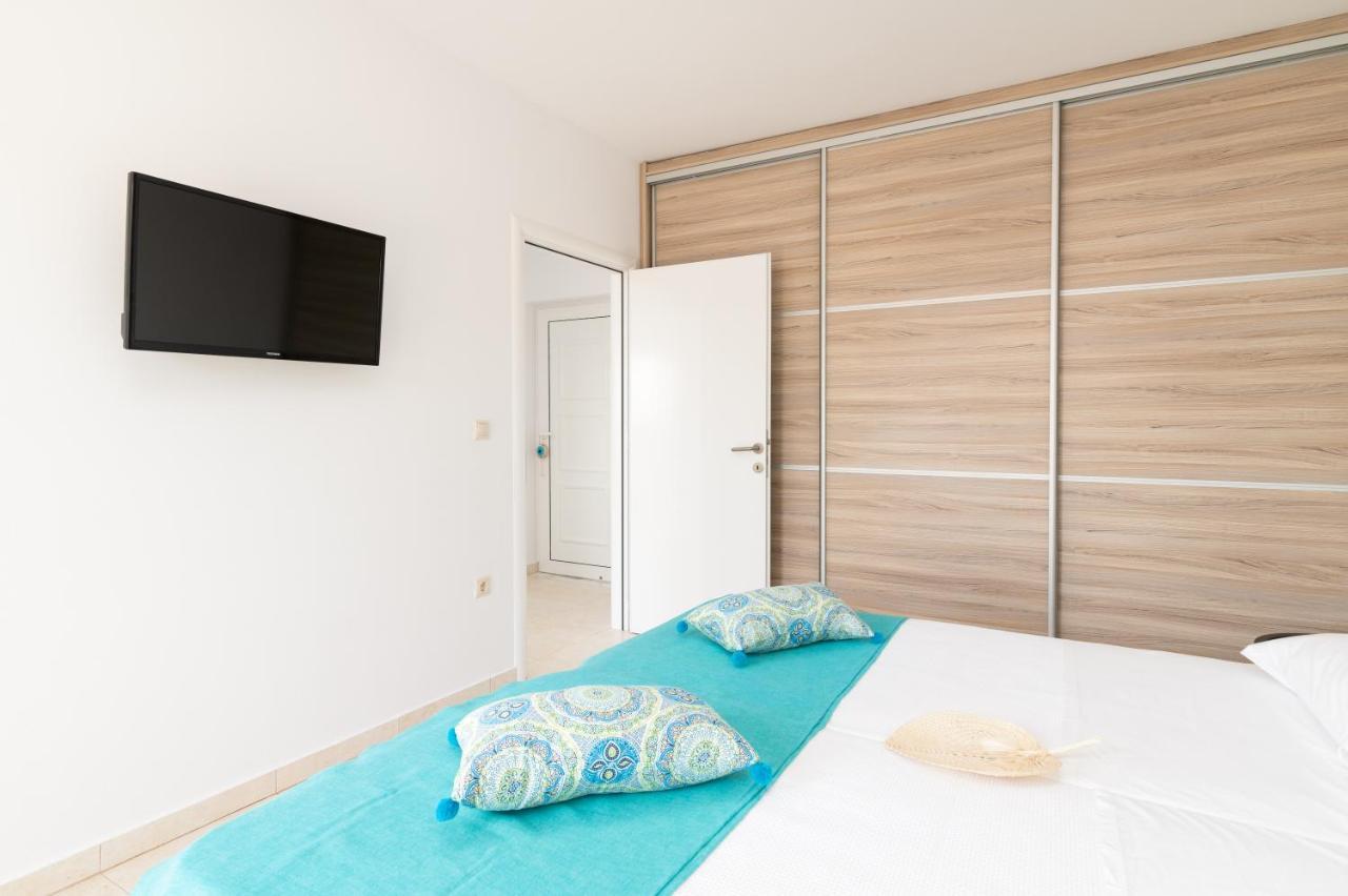 Lungo Mare Appartement Gennadi Buitenkant foto